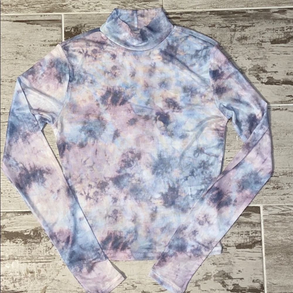 NWOT Garage Mesh Marble Mock Neck Tee